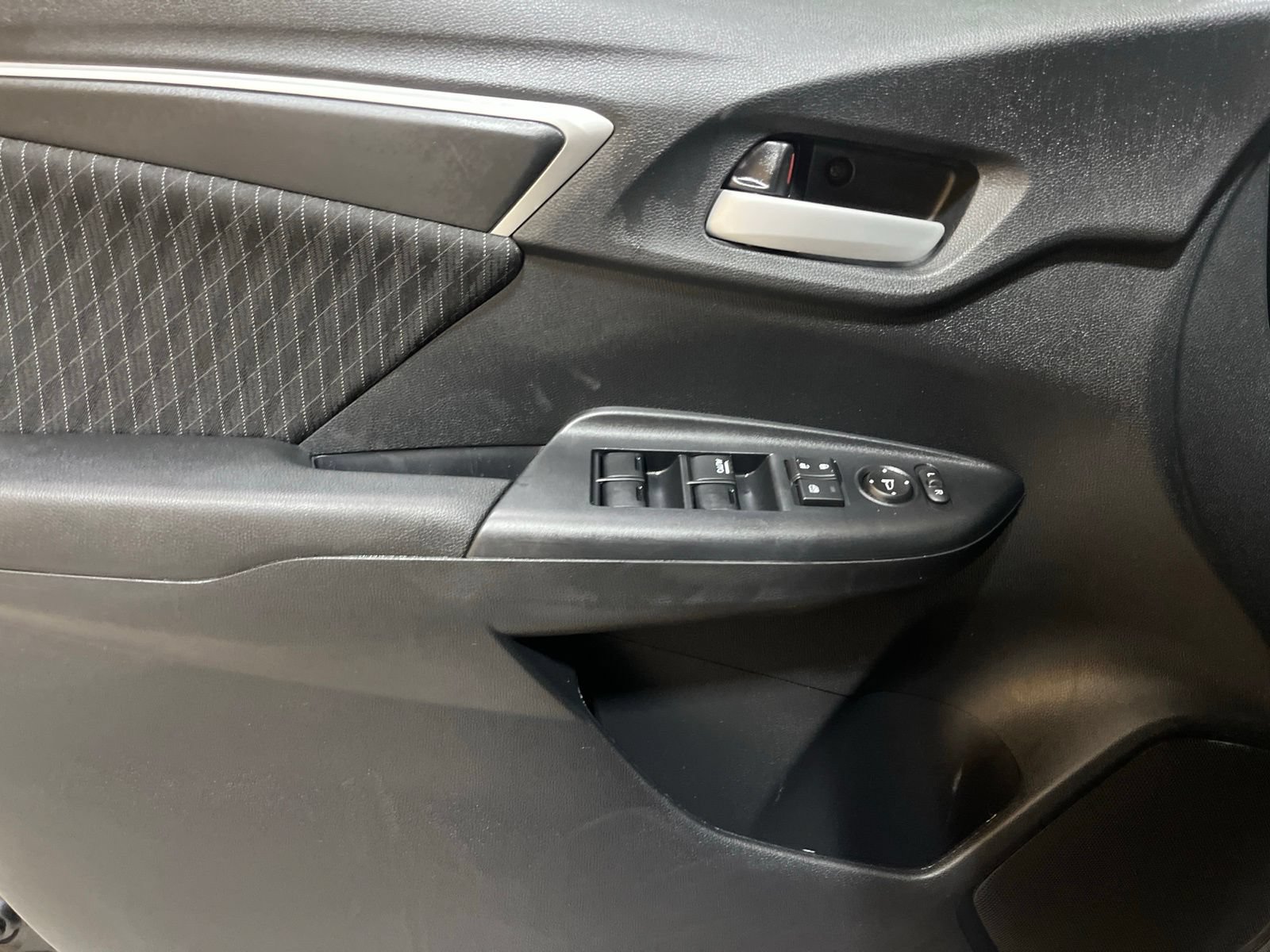 Used 2018 Honda Fit EX image 18