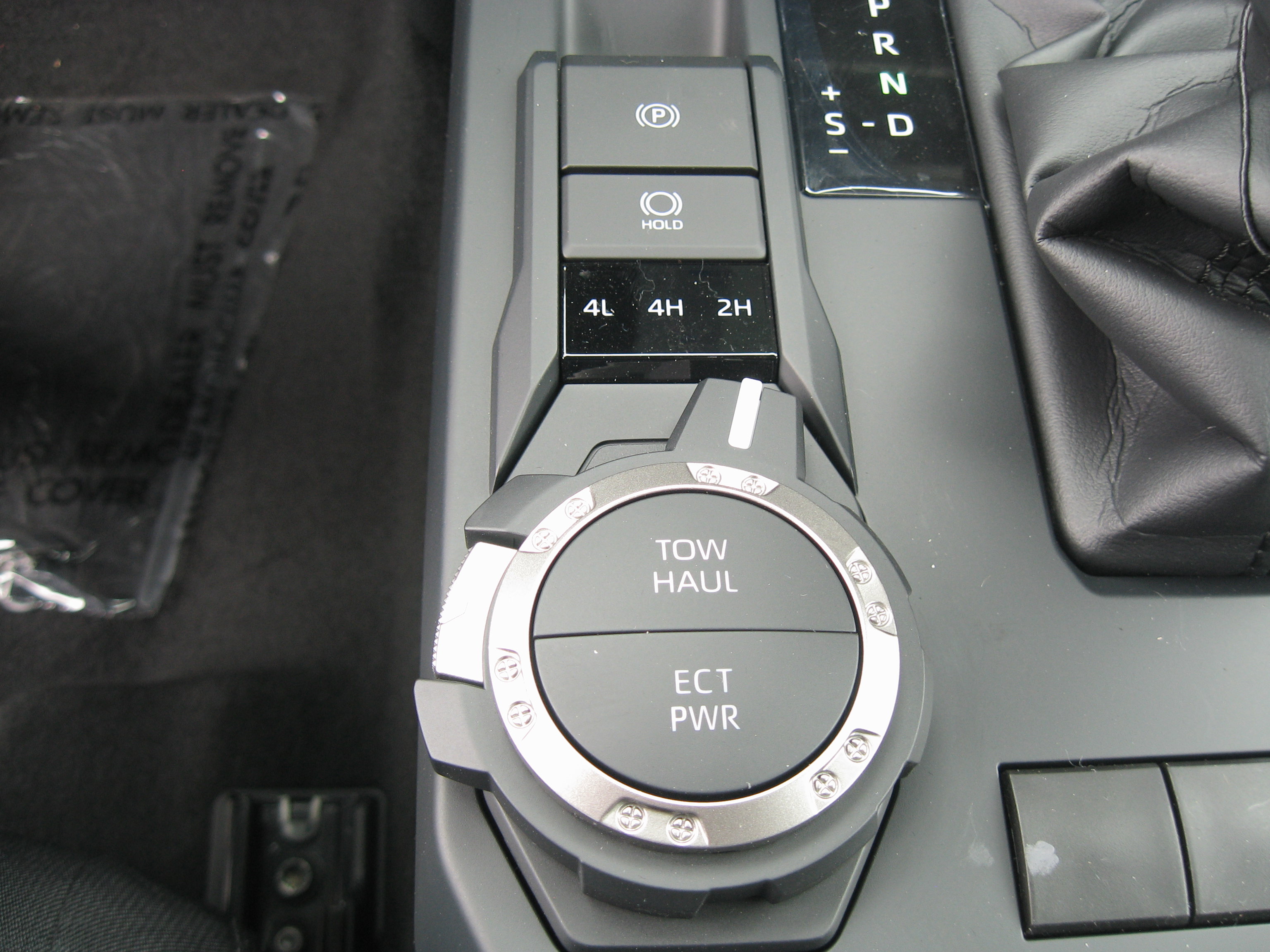 New 2025 Toyota Tacoma SR5 image 14