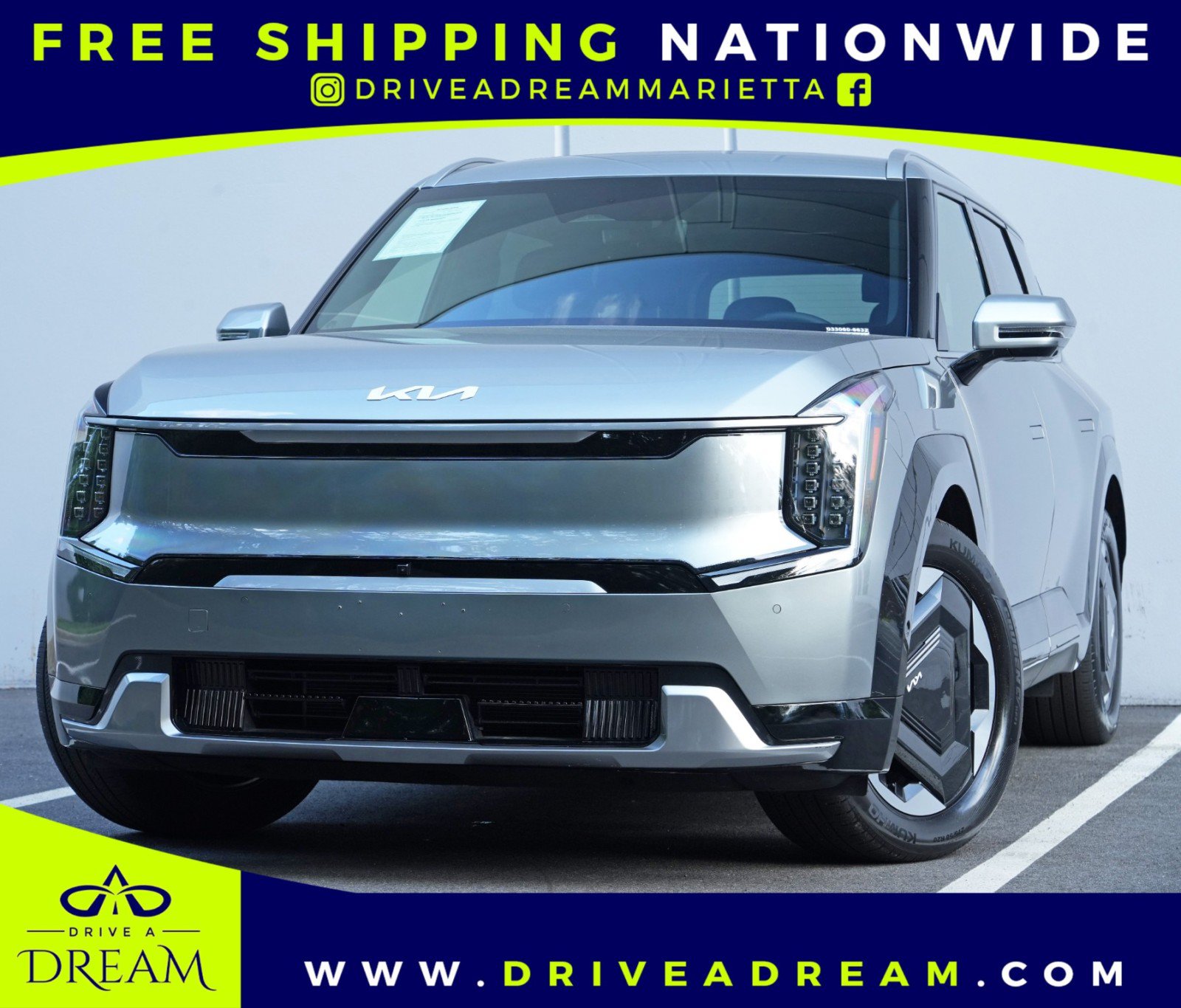 Used 2024 Kia EV9 Land AWD/4WD image 1