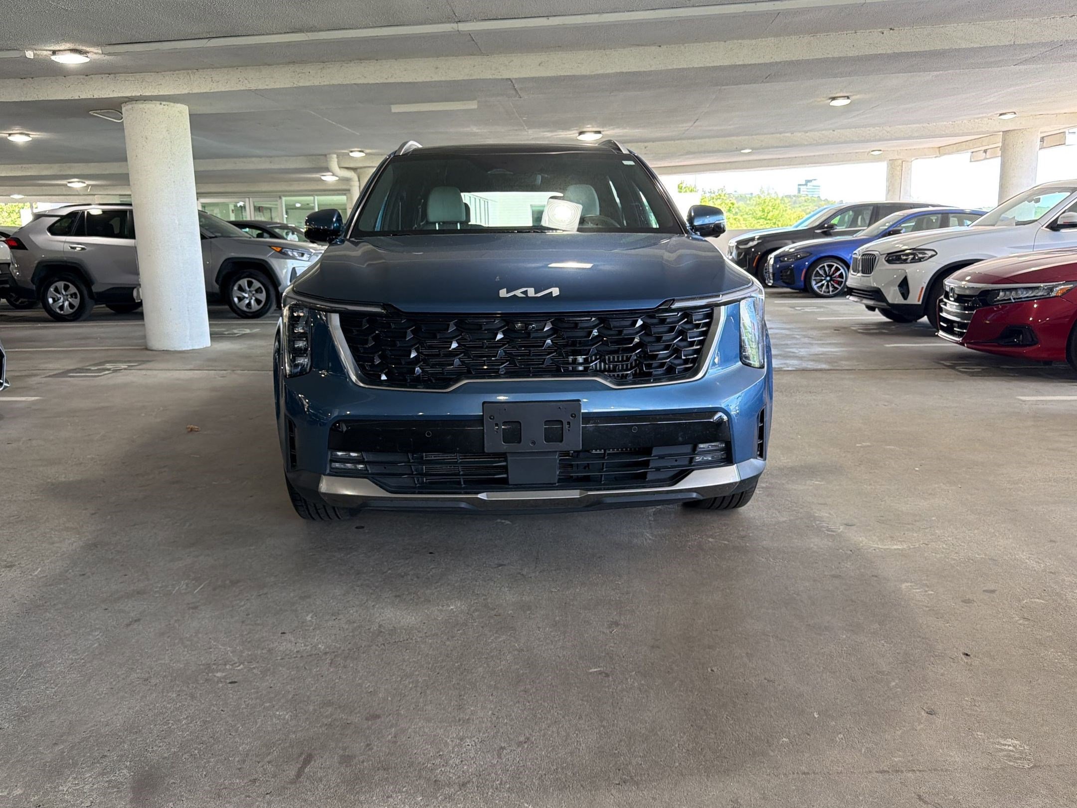 Used 2025 Kia Sorento SX Prestige image 4