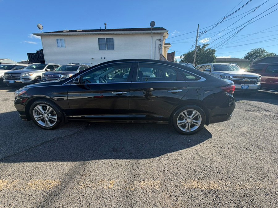 Used 2019 Hyundai Sonata SEL w/ Tech Package 02 FWD image 6