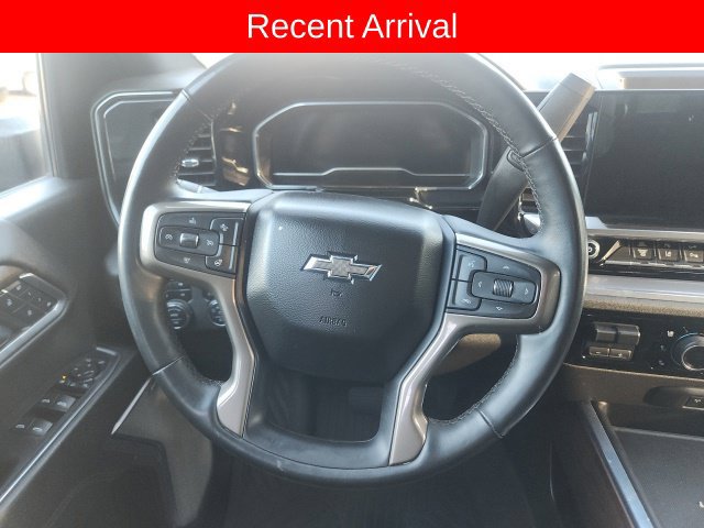 Used 2024 Chevrolet Silverado 3500 High Country w/ High Country Premium Package AWD/4WD image 8