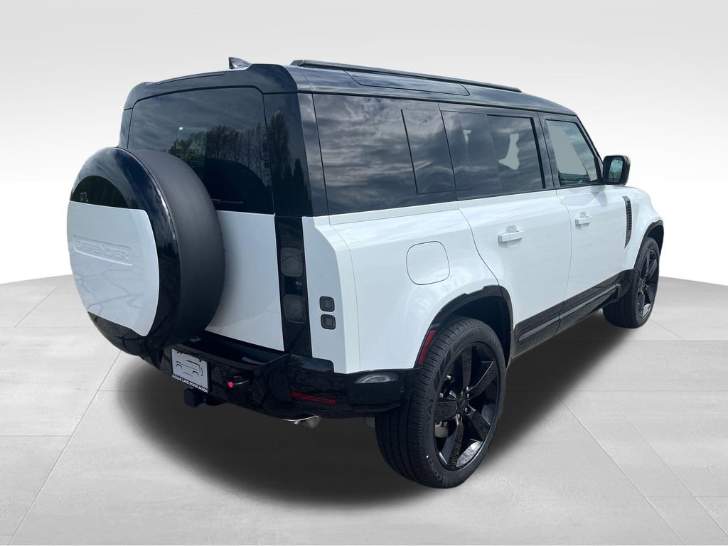 New 2026 Land Rover Defender 110 X-Dynamic SE AWD/4WD image 5