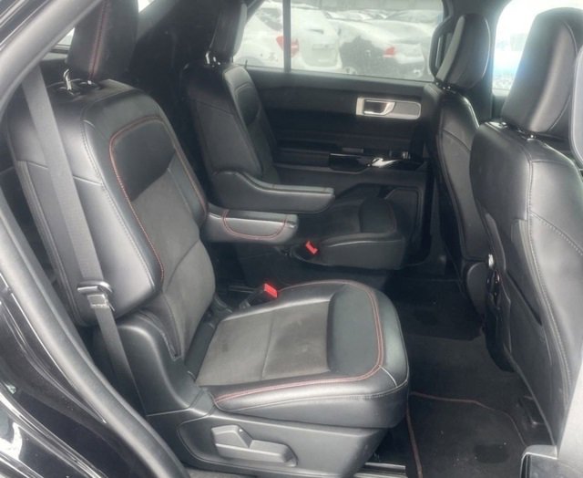 Certified 2023 Ford Explorer ST-Line image 11