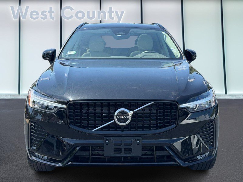 Certified 2023 Volvo XC60 B5 Plus w/ Climate Package AWD/4WD image 10