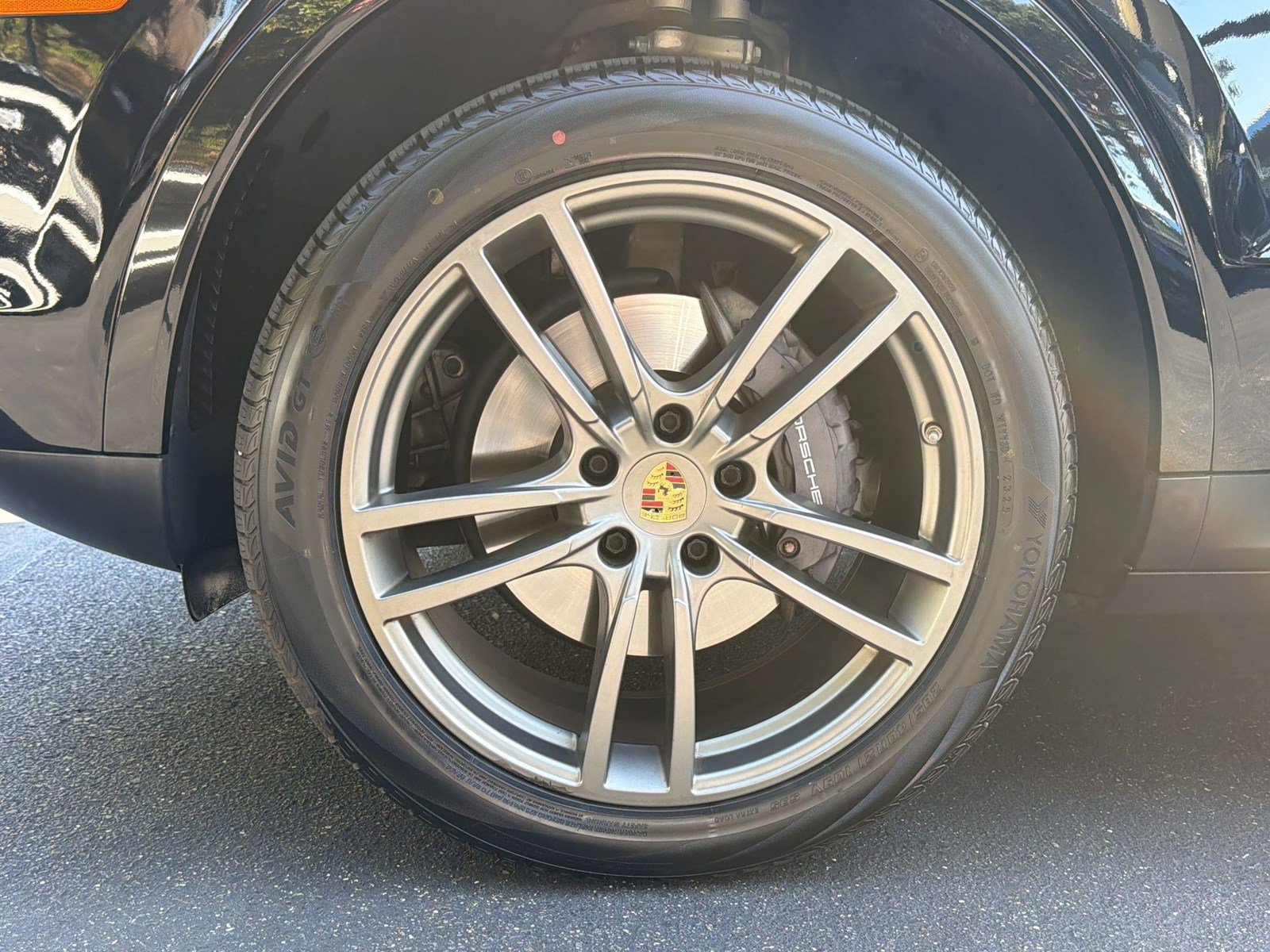 Used 2022 Porsche Cayenne E-Hybrid AWD/4WD image 13