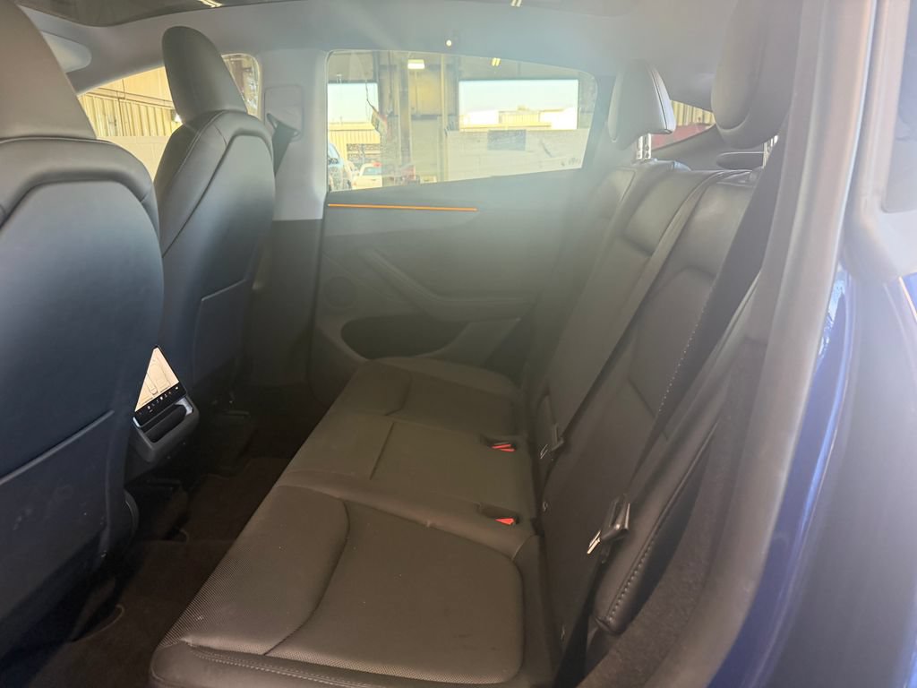 Used 2026 Tesla Model Y Long Range AWD/4WD image 19