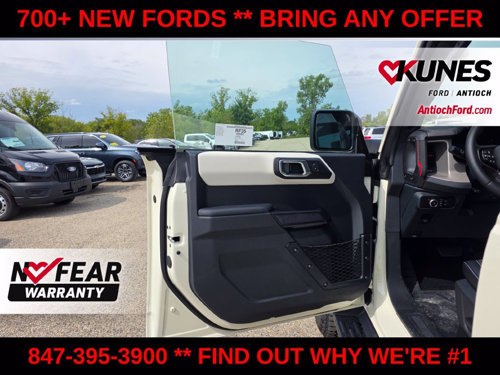 New 2026 Ford Bronco Outer Banks w/ Sasquatch Package AWD/4WD image 13