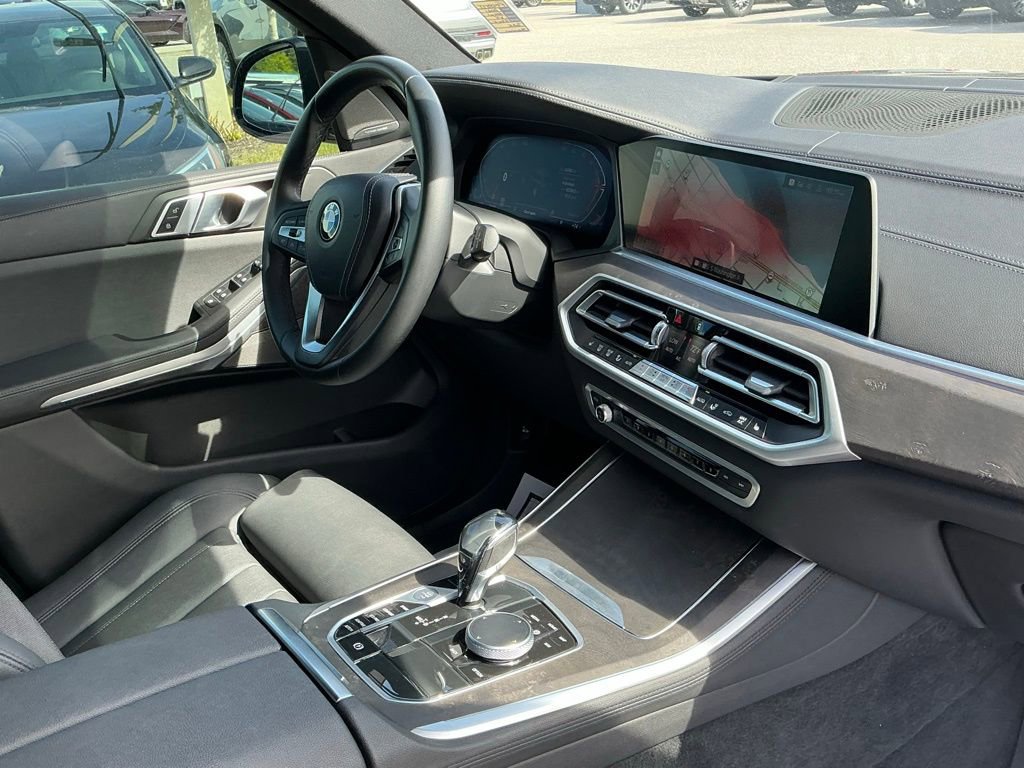 Used 2021 BMW X5 sDrive40i w/ Premium Package image 13