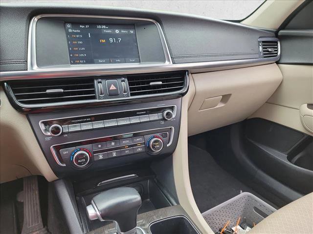 Used 2018 Kia Optima EX w/ Premium Package FWD image 17