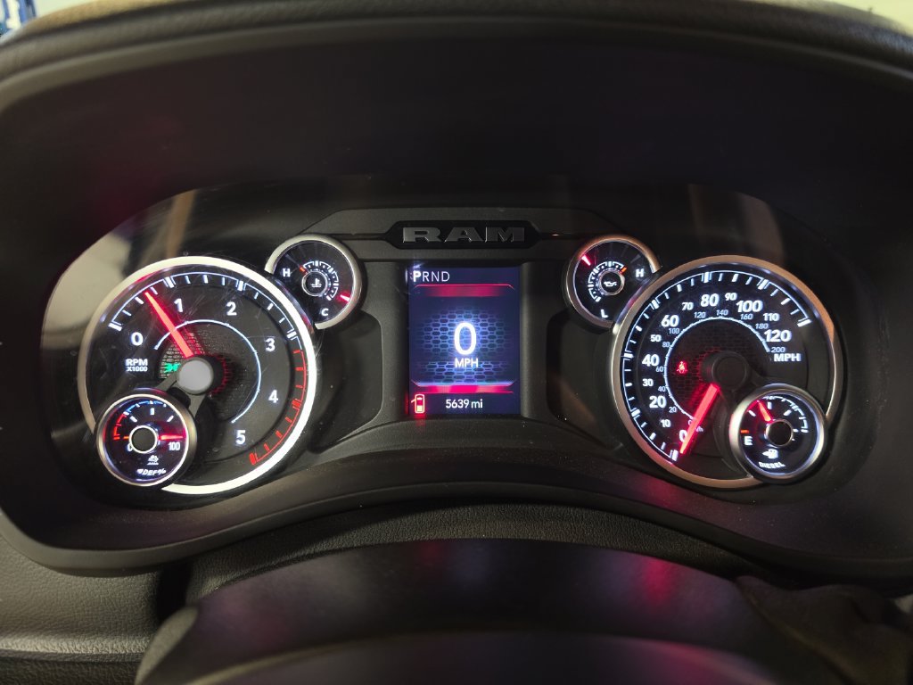 Used 2025 RAM 2500 Big Horn AWD/4WD image 16