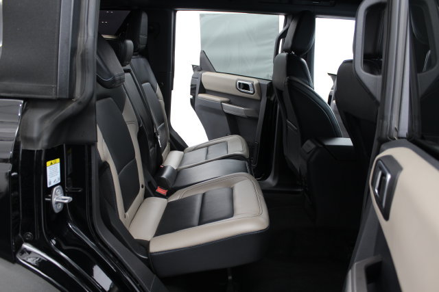 Used 2023 Ford Bronco Wildtrak AWD/4WD image 26