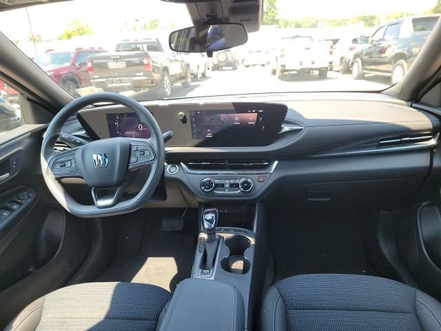 Used 2026 Buick Envista Preferred FWD image 8