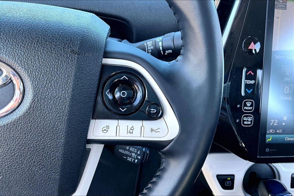 Used 2019 Toyota Prius Prime Advanced FWD image 12