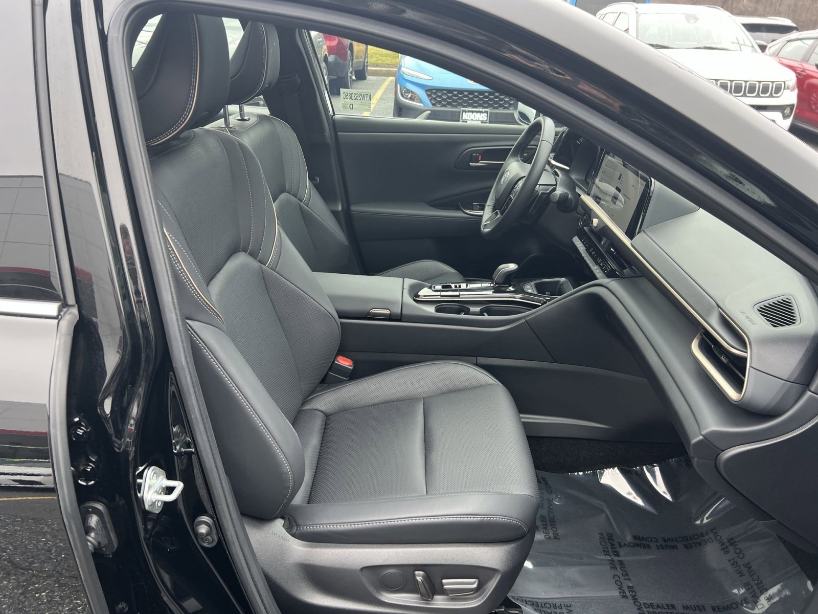 Used 2025 Toyota Crown Platinum image 26