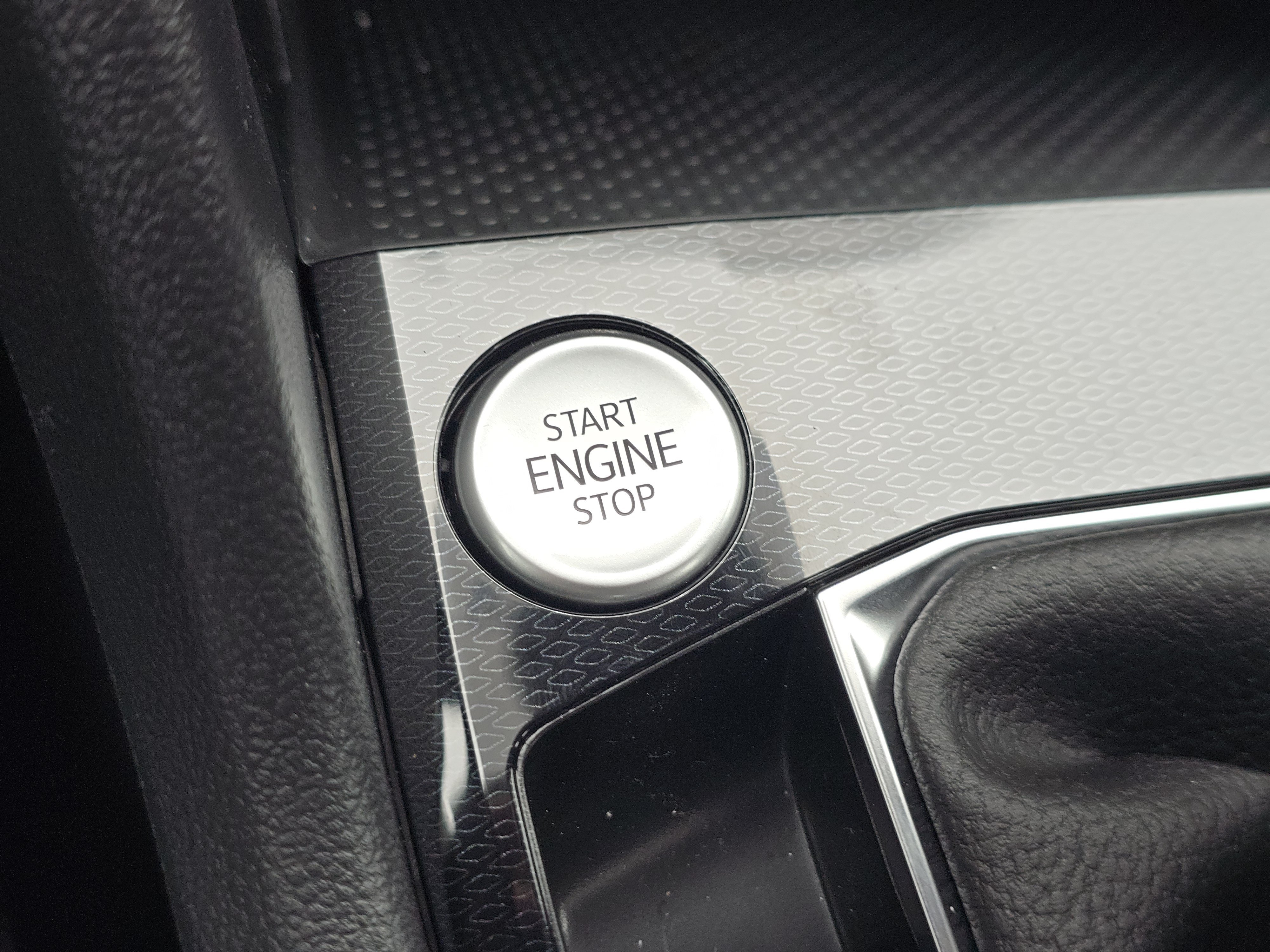 New 2026 Volkswagen Taos S FWD image 20