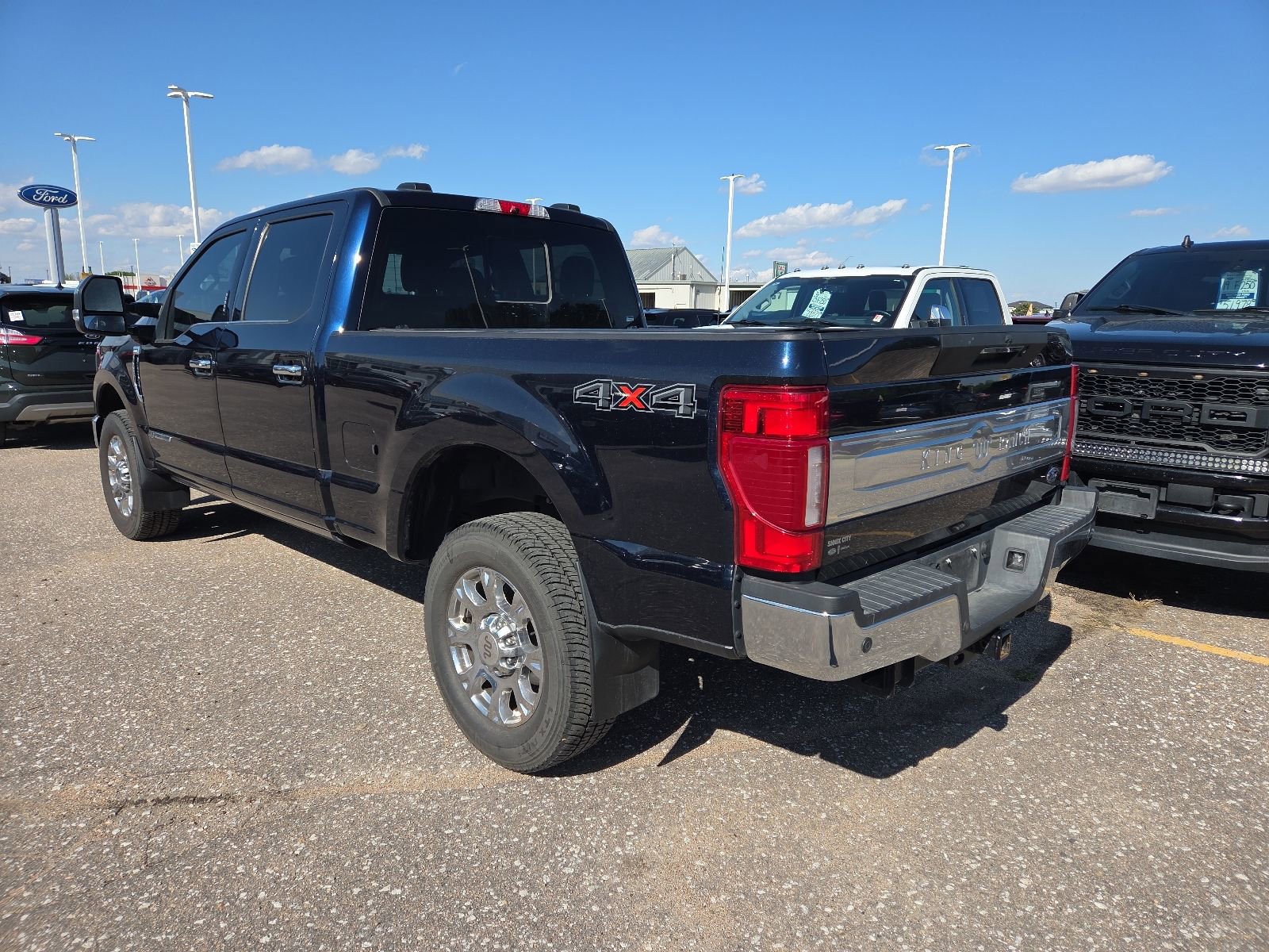 Used 2022 Ford F250 King Ranch w/ King Ranch Ultimate Package AWD/4WD image 3