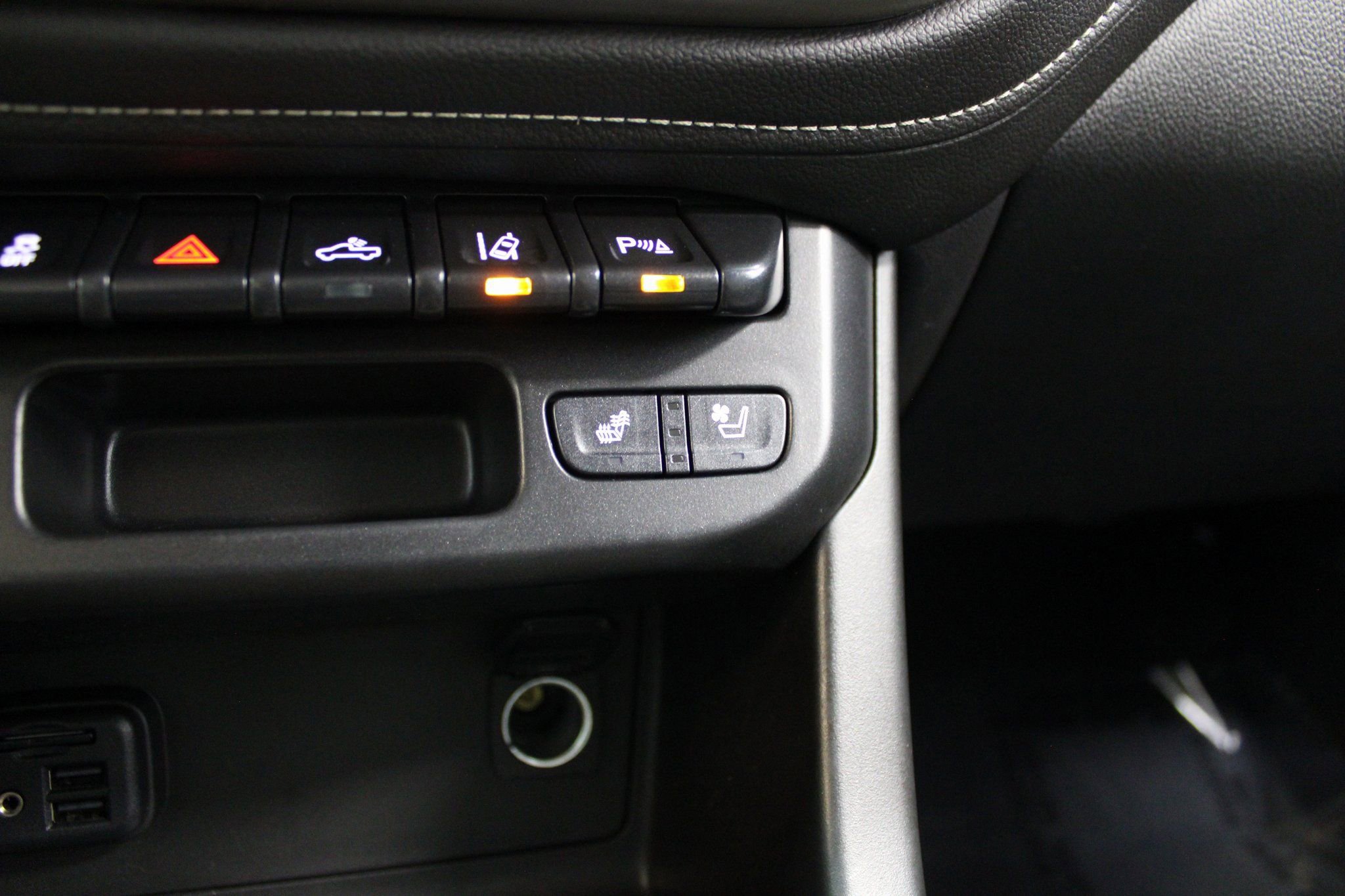 Used 2021 GMC Canyon Denali AWD/4WD image 43