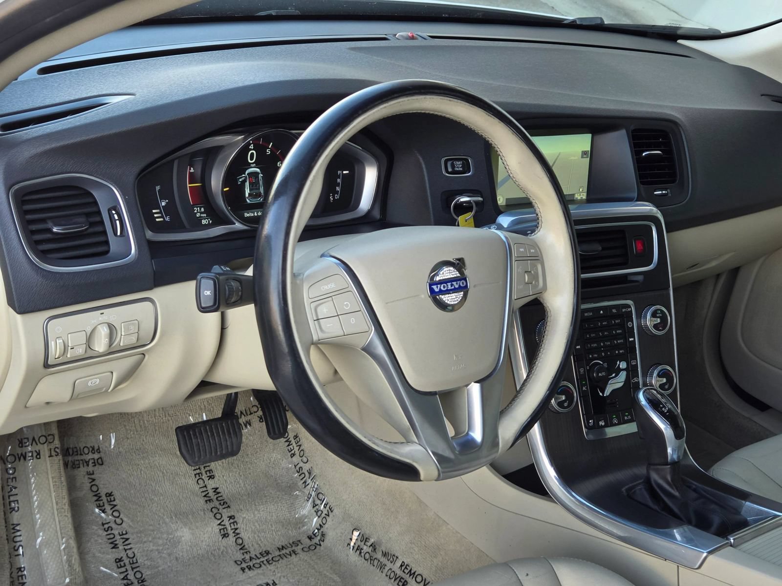 Used 2015 Volvo V60 T5 Premier FWD image 11