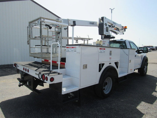 Used 2021 Ford F550 4x4 Regular Cab Super Duty image 3