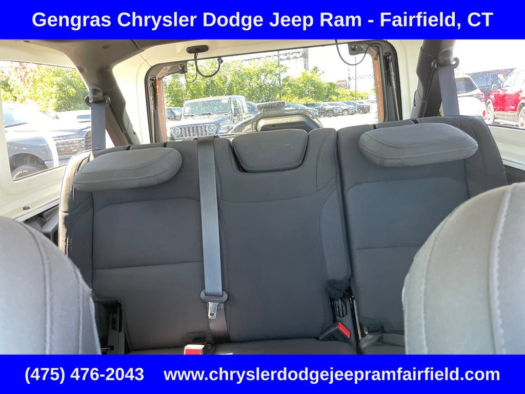Used 2019 Jeep Wrangler Unlimited Sahara AWD/4WD image 57