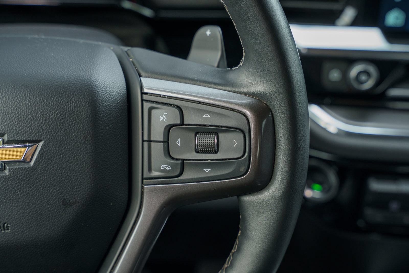 Used 2024 Chevrolet Silverado 1500 High Country w/ Technology Package AWD/4WD image 43