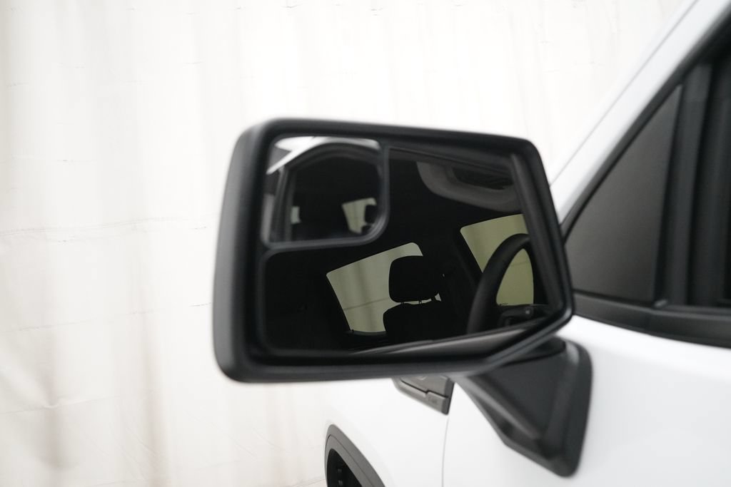 Used 2026 GMC Sierra 1500 Elevation AWD/4WD image 24