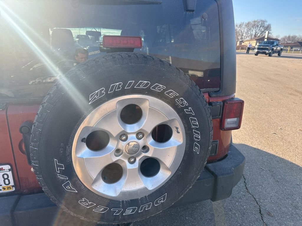 Used 2014 Jeep Wrangler Unlimited Sport w/ Dual Top Group image 6