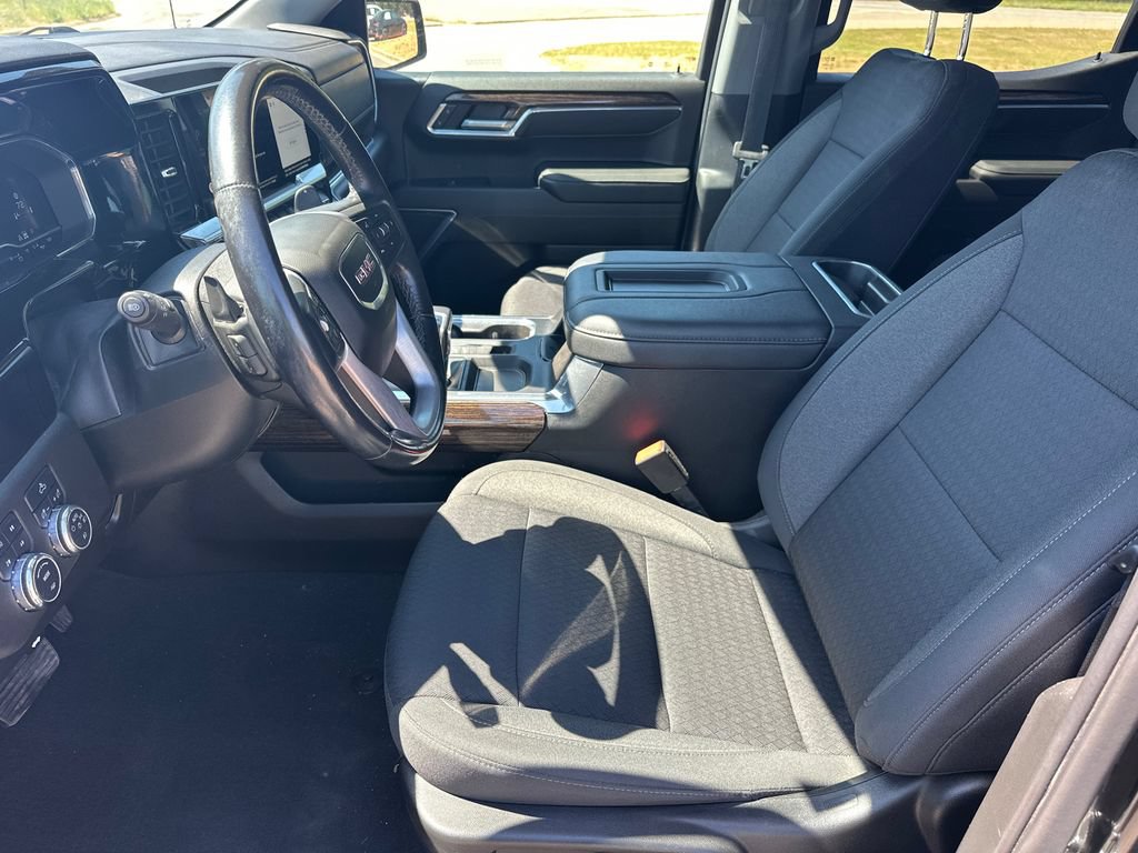 Used 2022 GMC Sierra 1500 Elevation AWD/4WD image 9