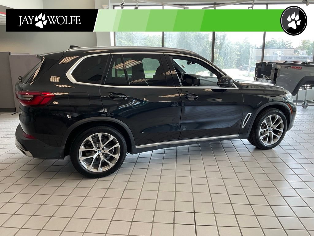 Used 2019 BMW X5 xDrive40i w/ Convenience Package AWD/4WD image 6