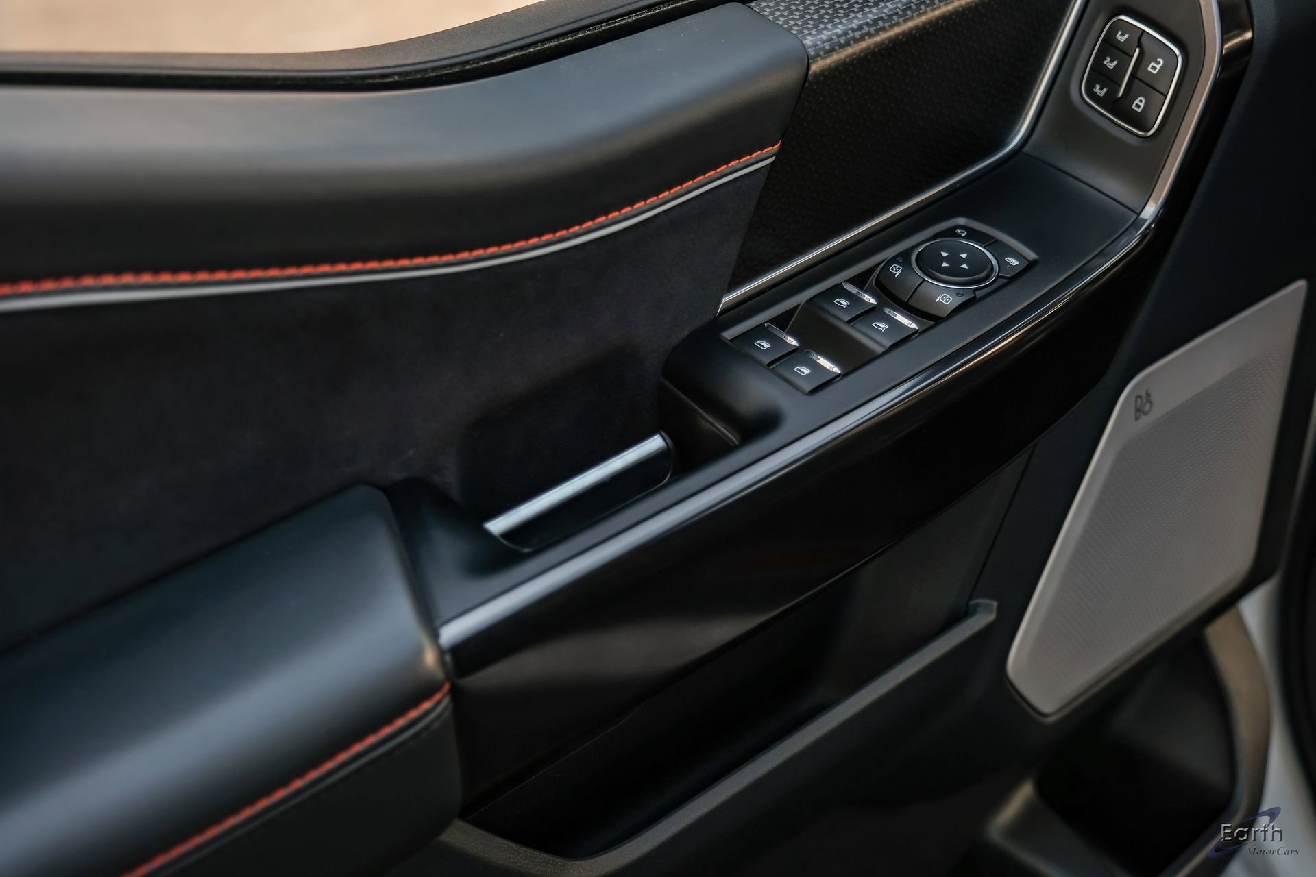 Used 2025 Ford F150 Raptor w/ Equipment Group 803A Raptor R image 98