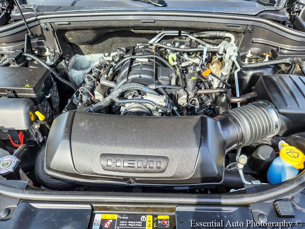 Used 2024 Dodge Durango R/T RWD image 26