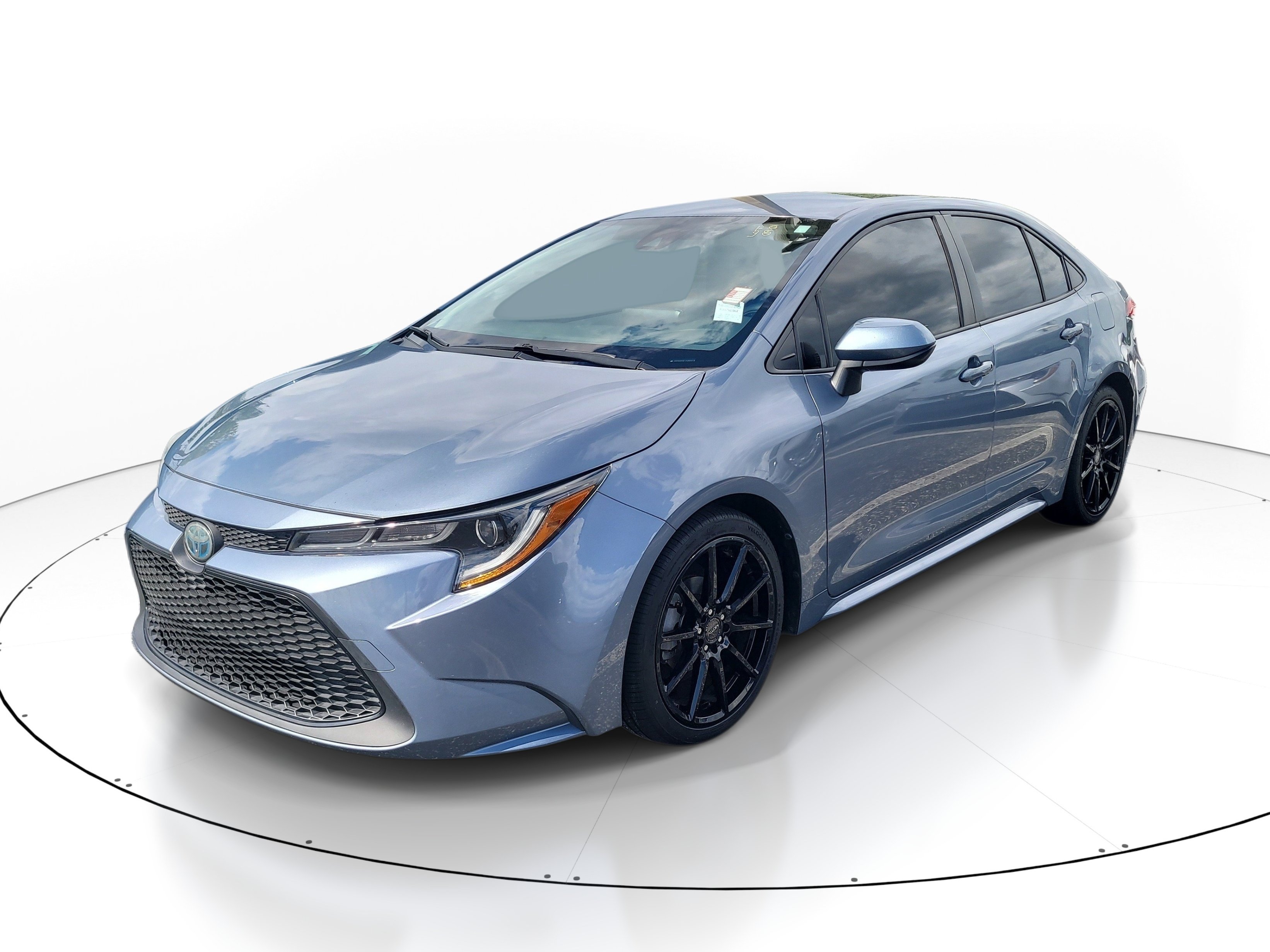 Used 2022 Toyota Corolla LE FWD image 3