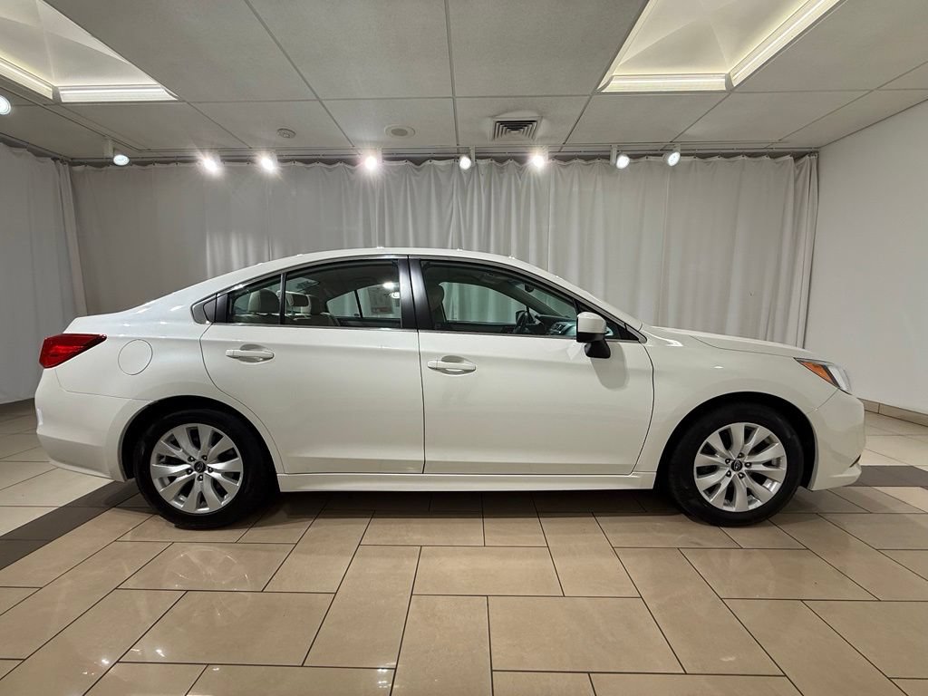Used 2015 Subaru Legacy 2.5i Premium AWD/4WD image 6