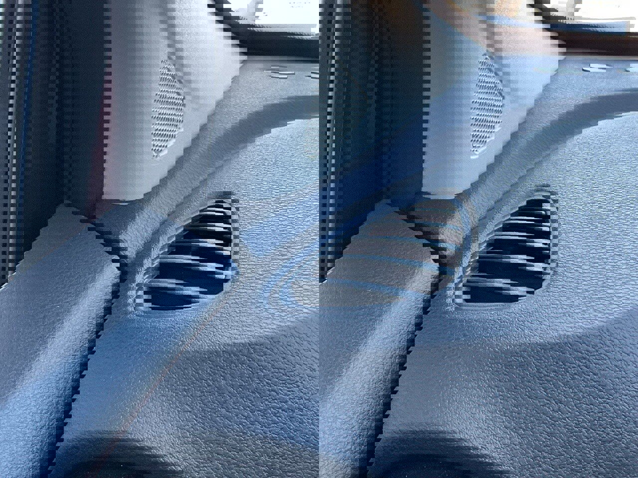 New 2025 Nissan Versa SV w/ Trunk Package image 23