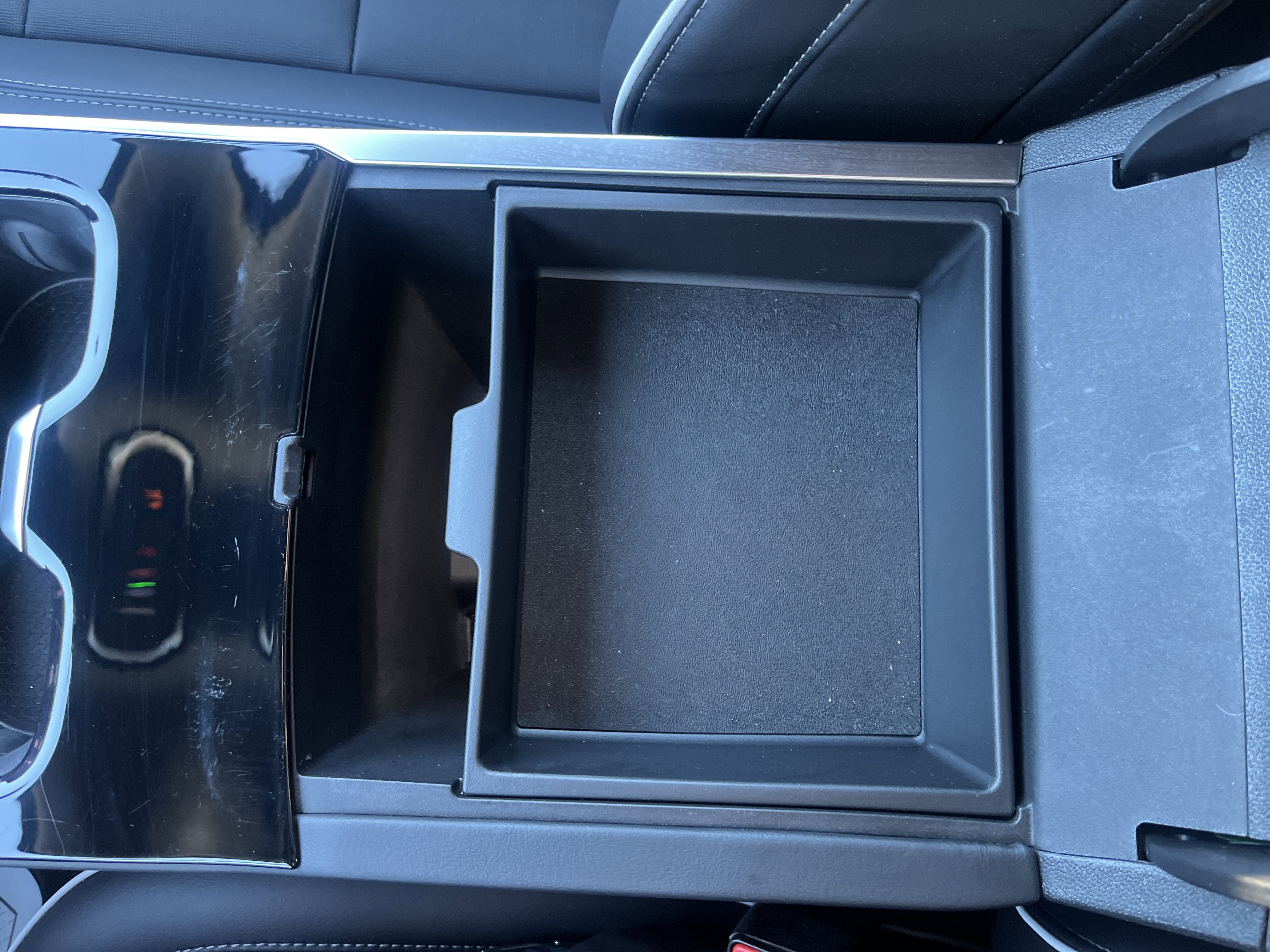 Used 2025 Buick Enclave Preferred image 35