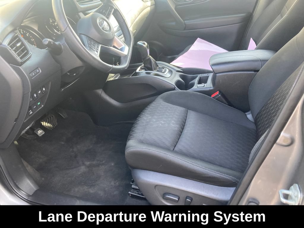 Used 2020 Nissan Rogue SV AWD/4WD image 12