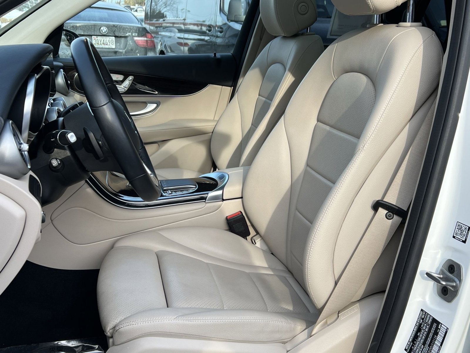 Certified 2021 Mercedes-Benz GLC 300 4MATIC image 11
