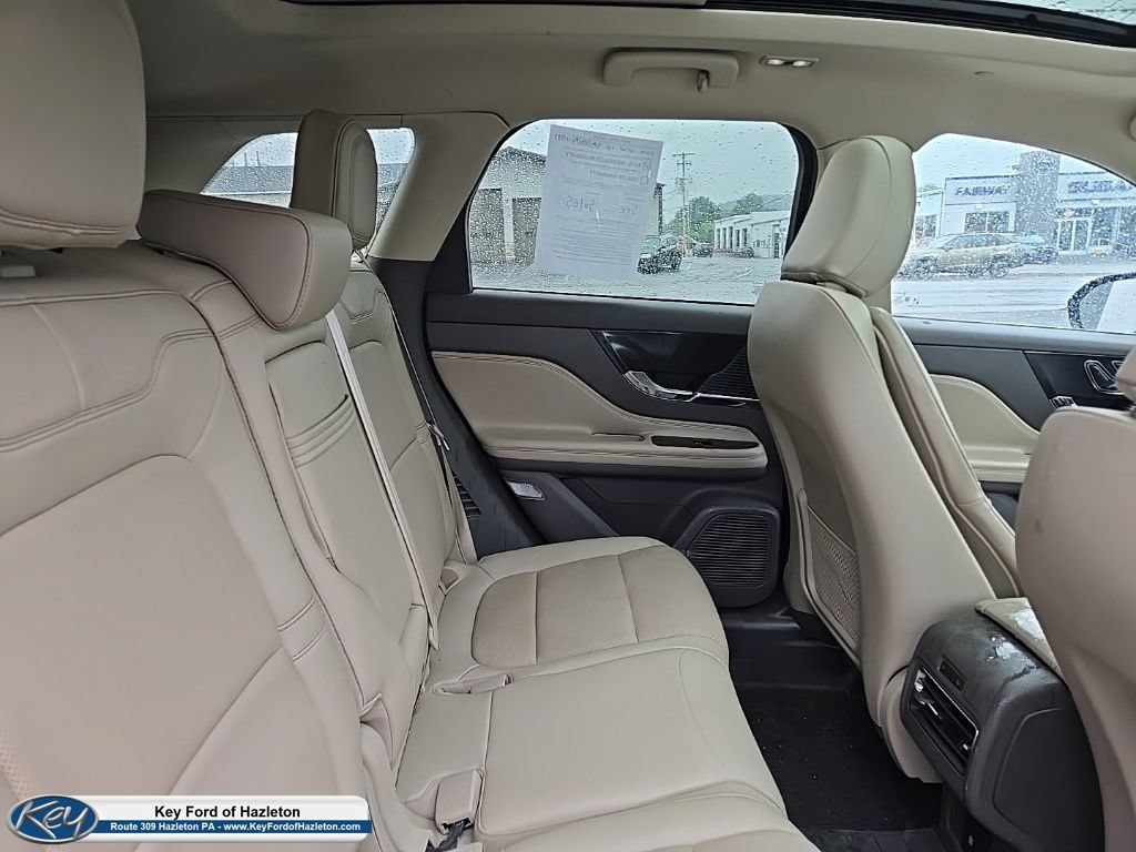 Used 2021 Lincoln Corsair AWD w/ Premium Package image 46