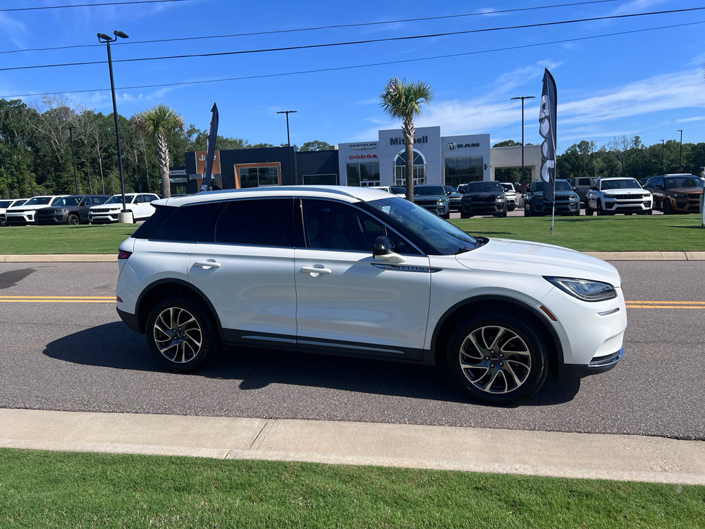 Used 2020 Lincoln Corsair AWD w/ Equipment Group 101A image 5