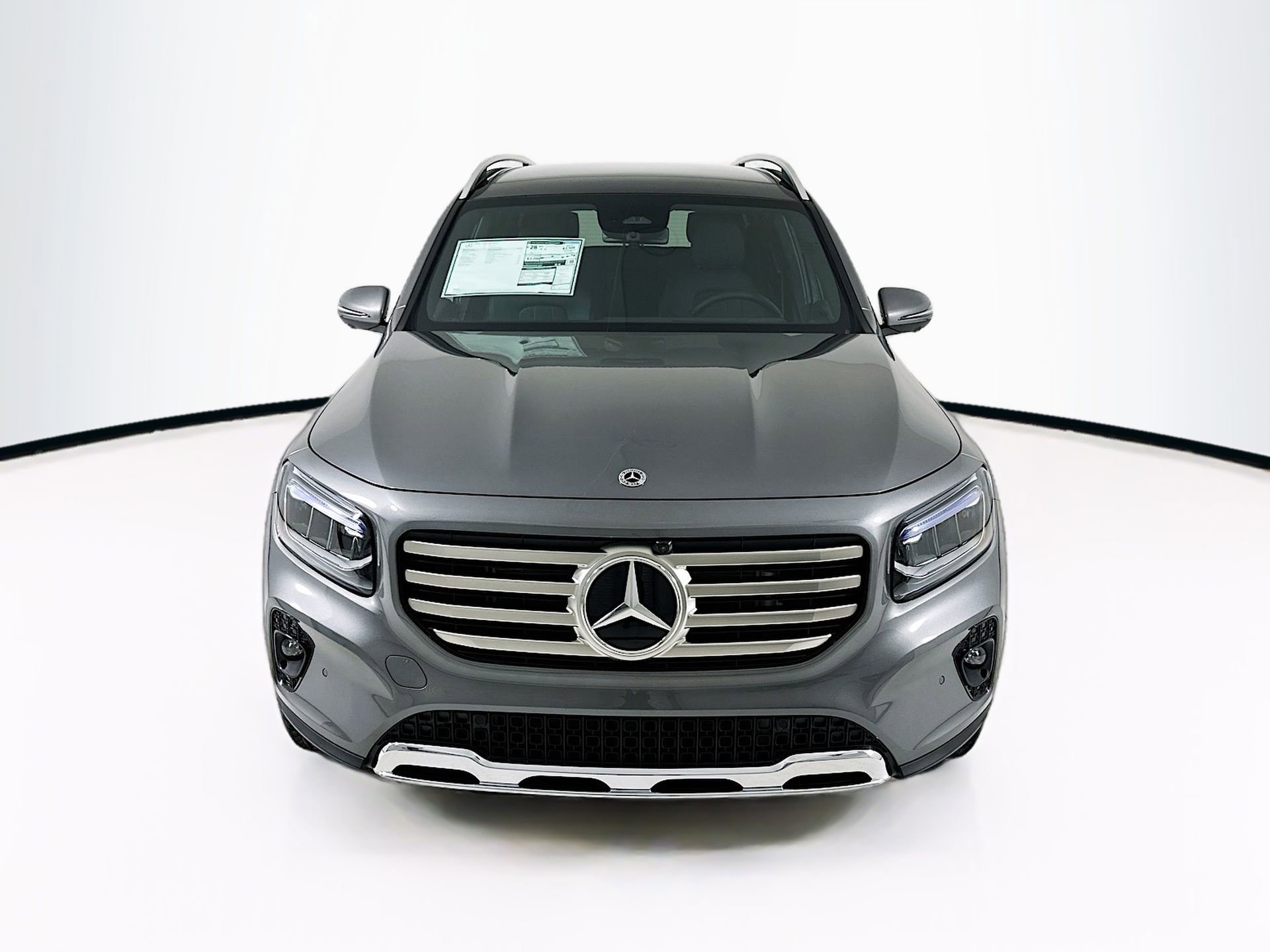 New 2026 Mercedes-Benz GLB 250 image 2