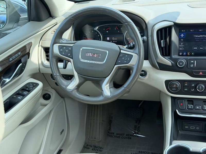 Used 2020 GMC Terrain Denali w/ Denali Premium Package AWD/4WD image 13