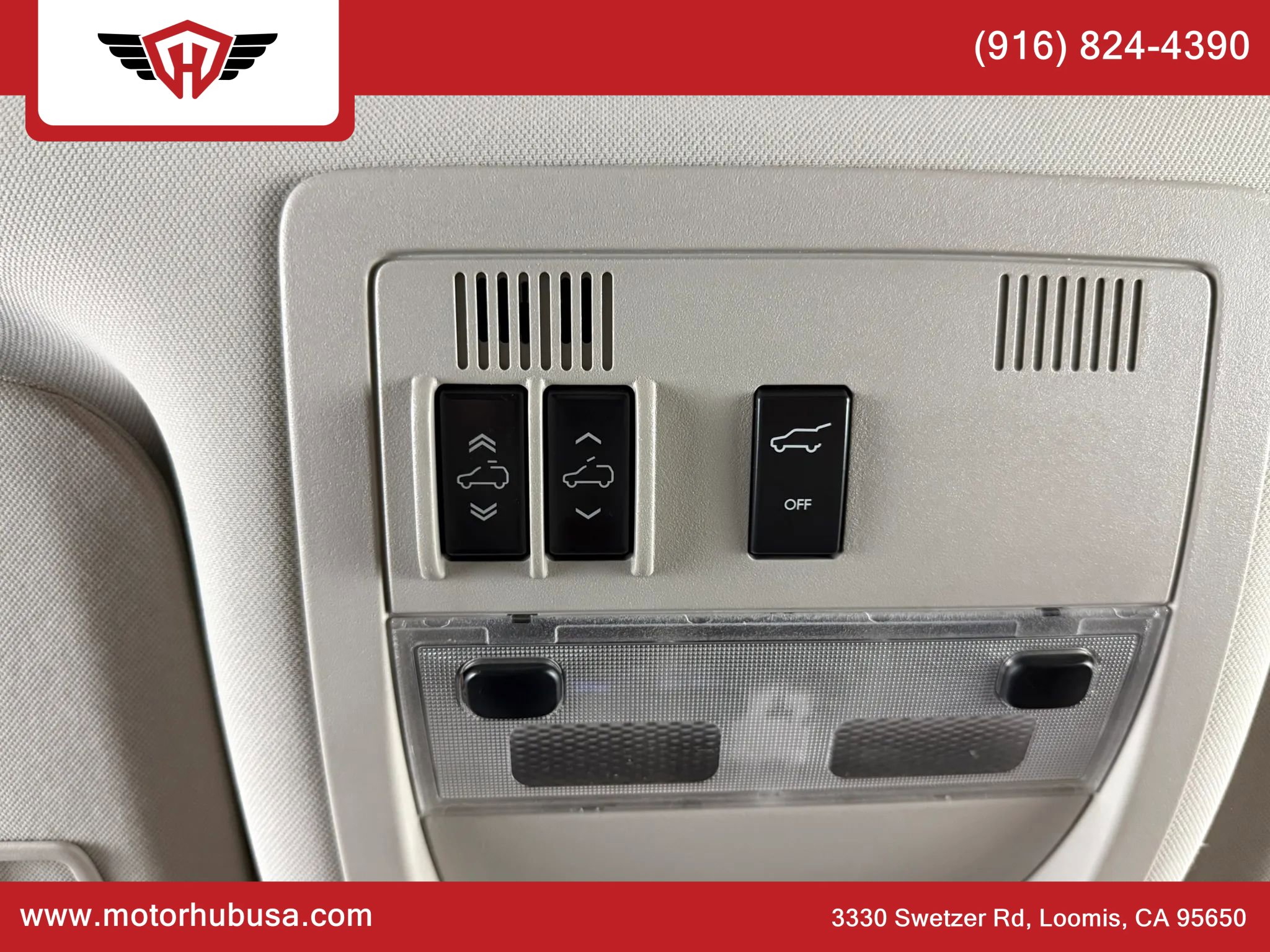 Used 2013 Chevrolet Tahoe LTZ AWD/4WD image 32