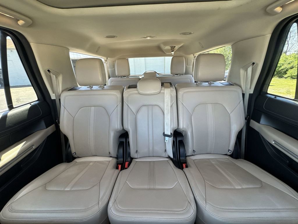 Used 2024 Ford Expedition Max Limited AWD/4WD image 23