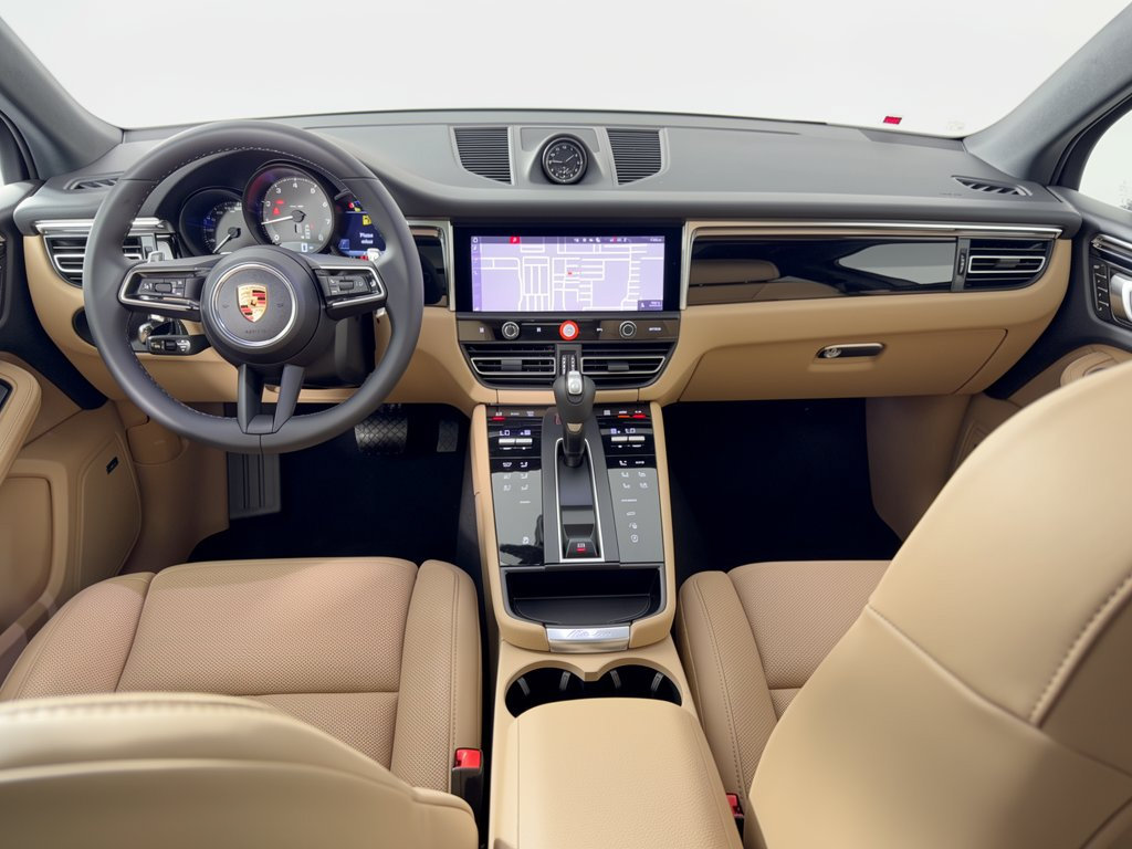 New 2026 Porsche Macan AWD/4WD image 17