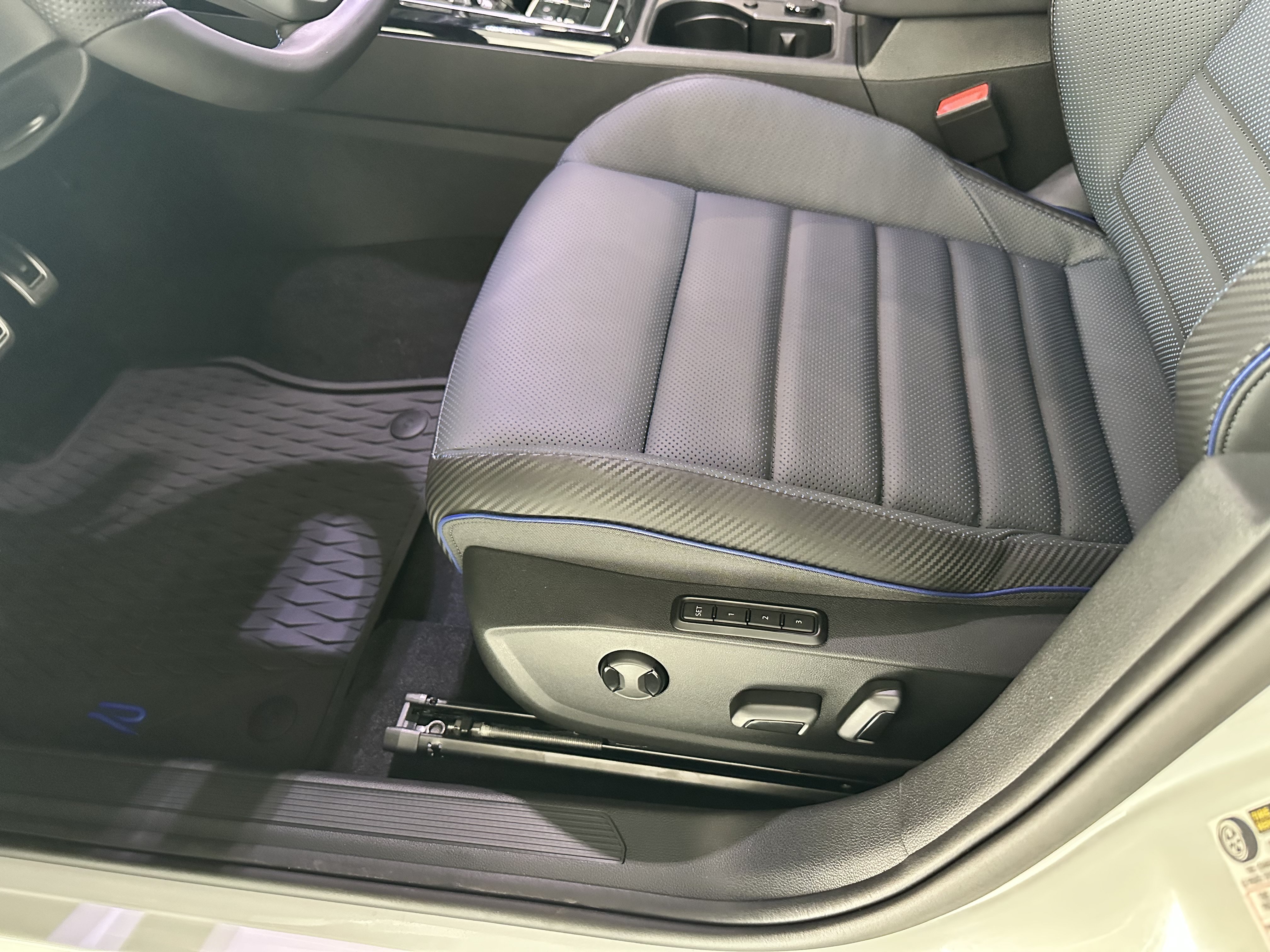 New 2026 Volkswagen Golf AWD/4WD image 21