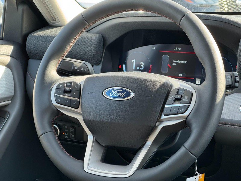 New 2026 Ford Explorer Active AWD/4WD image 8
