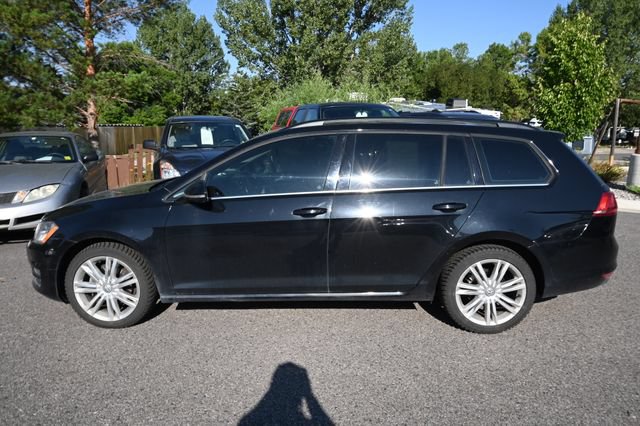 Used 2015 Volkswagen Golf TDI SE FWD image 2