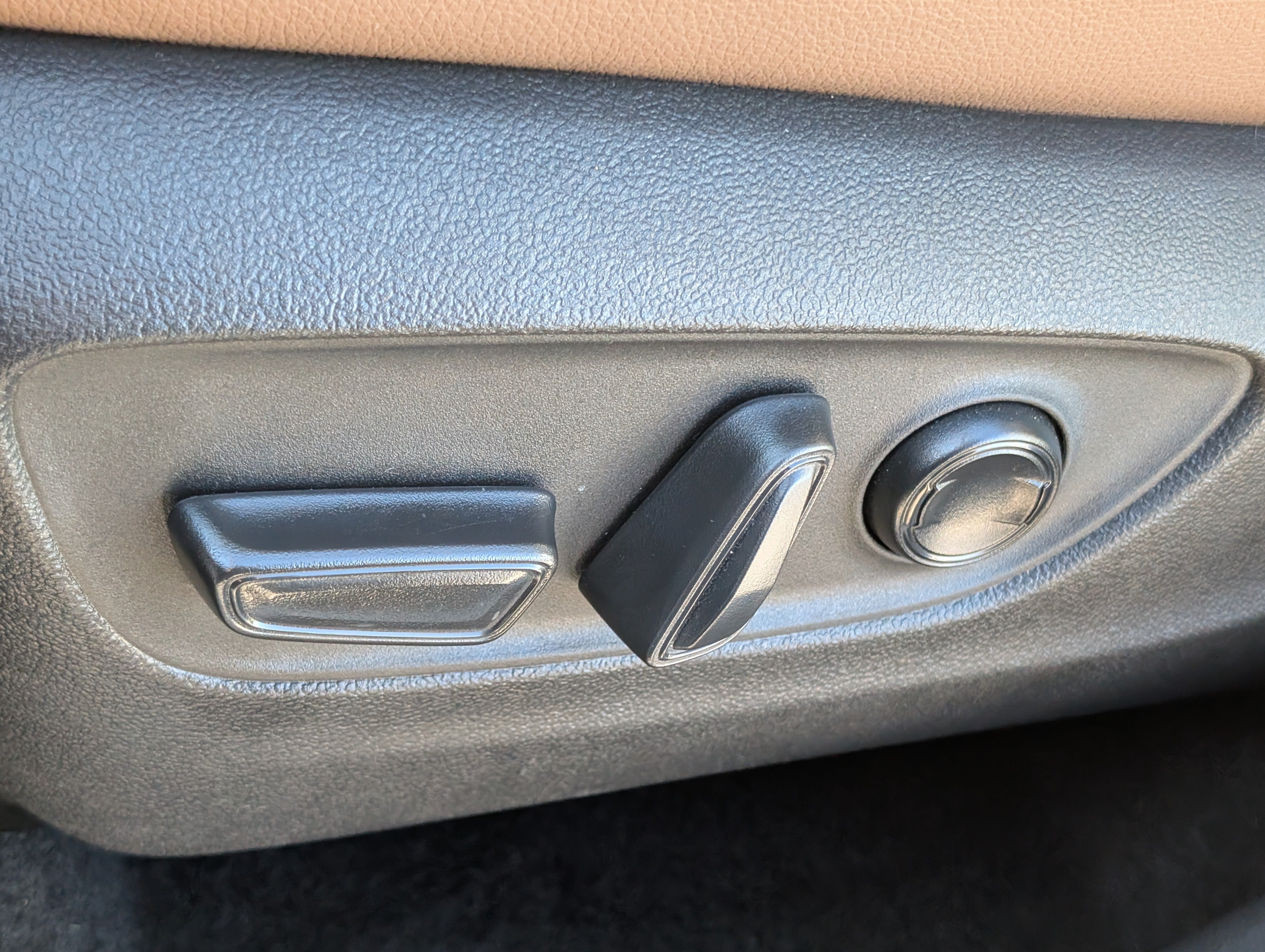 Used 2026 Toyota Grand Highlander AWD image 23