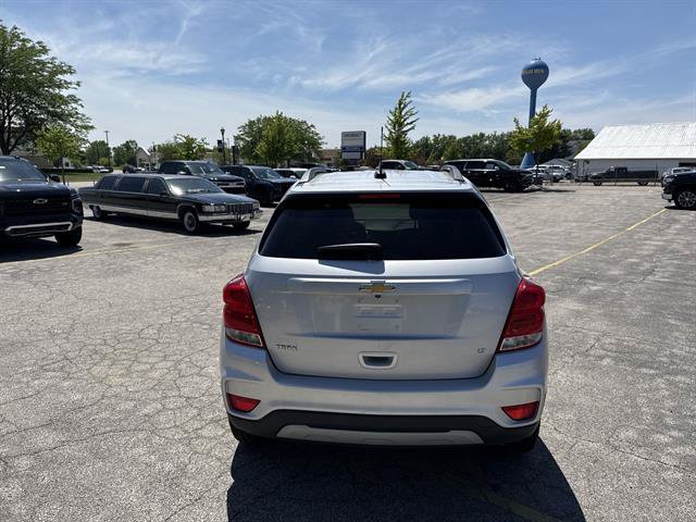 Used 2019 Chevrolet Trax LT w/ LT Convenience Package FWD image 27